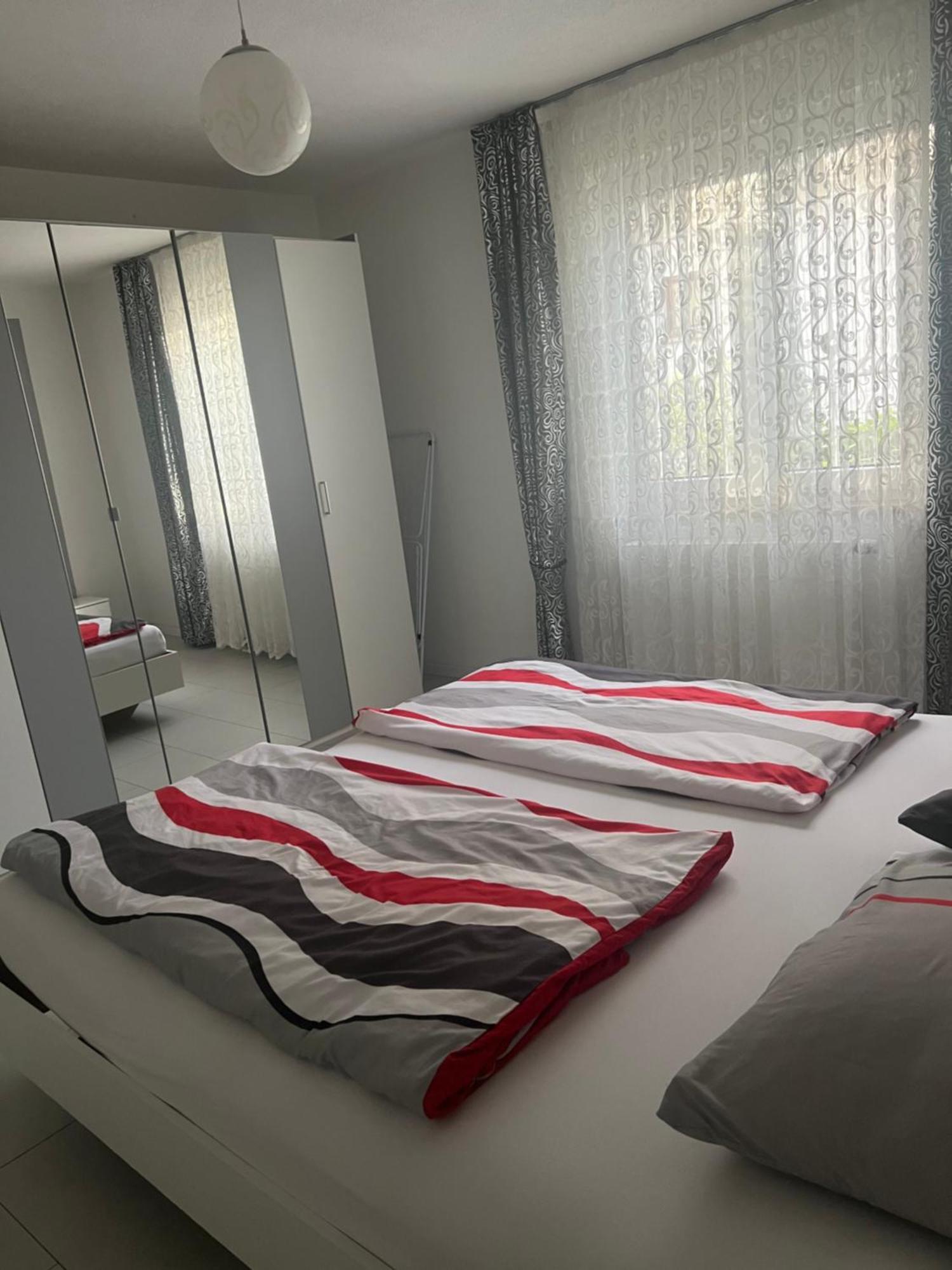 2- Zimmer Am Bodensee Friedrichshafen Bagian luar foto