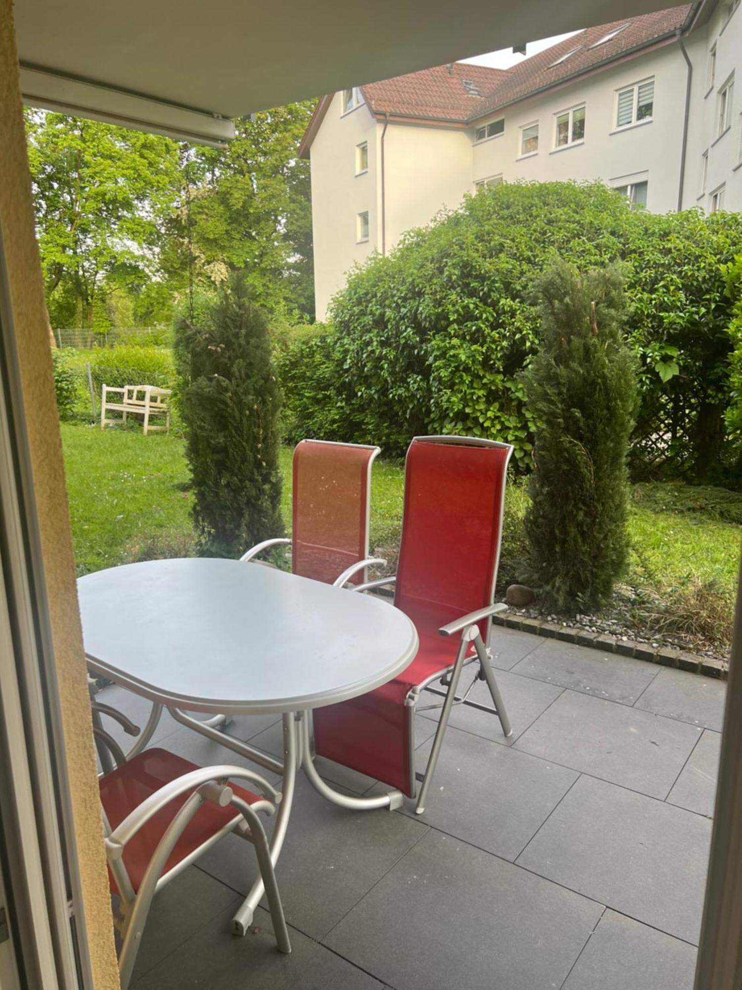 2- Zimmer Am Bodensee Friedrichshafen Bagian luar foto